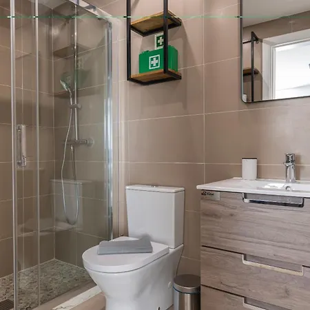 Amazing 3bdr Duplex In By Lovelystay Appartement