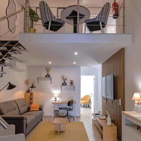 Amazing 3bdr Duplex In By Lovelystay * Lisboa
