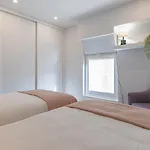 Amazing 3bdr Duplex In By Lovelystay Lissabon