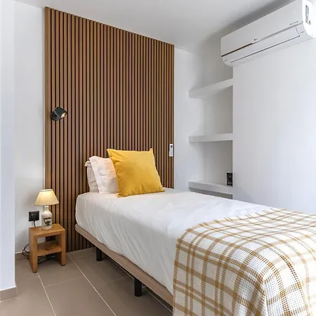 Amazing 3bdr Duplex In By Lovelystay Apartman *