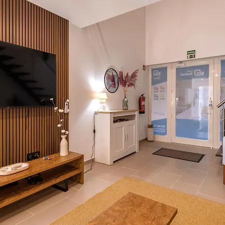 Apartamento Amazing 3bdr Duplex In By Lovelystay Lisboa